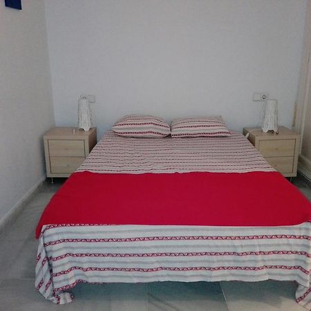 Centrico Apartamento Con Patio Privado Seville Luaran gambar