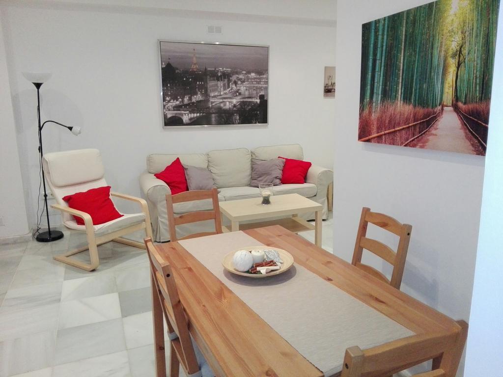 Centrico Apartamento Con Patio Privado Seville Luaran gambar