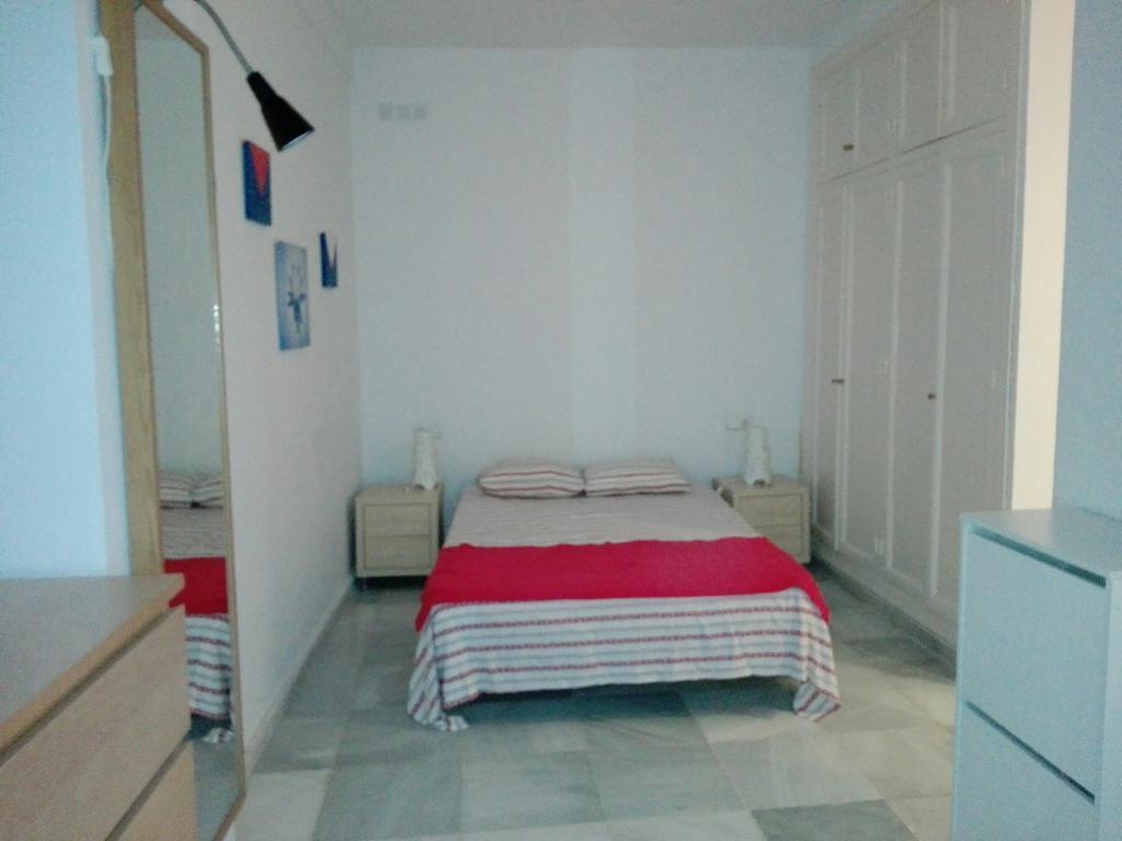 Centrico Apartamento Con Patio Privado Seville Luaran gambar