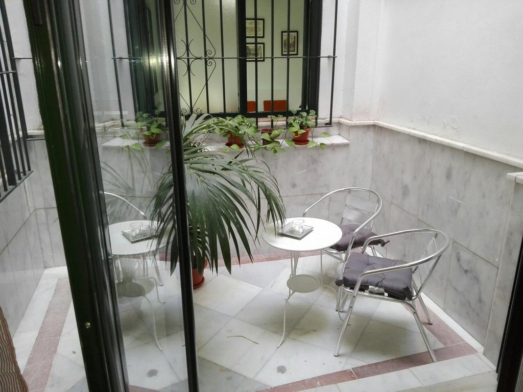 Centrico Apartamento Con Patio Privado Seville Luaran gambar